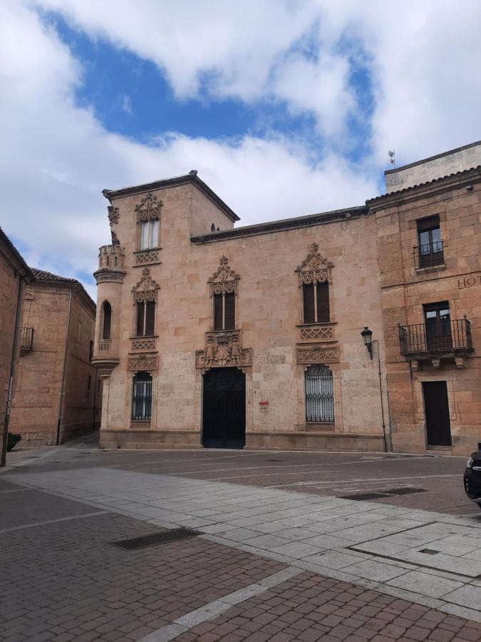 Plaza San Salvador Apartment Ciudad-Rodrigo Екстериор снимка